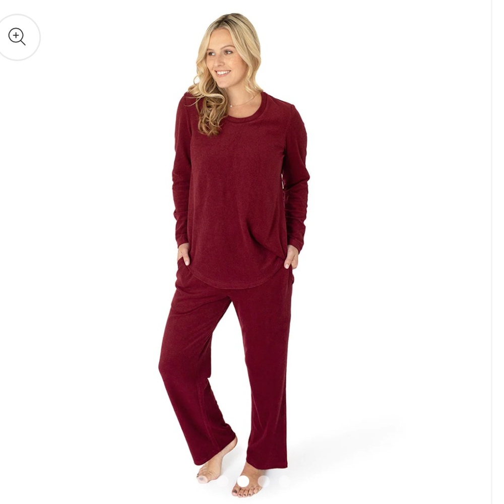 Kindred Bravely | Women’s Fleece Nursing & Maternity Pajama Set | Size Medium